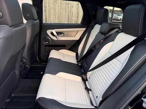 2025 Land Rover Discovery Sport Dynamic SE