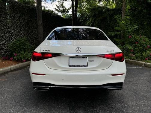 2022 Mercedes-Benz S-Class S 500 4MATIC?