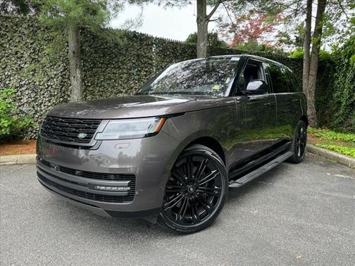 2023 Land Rover Range Rover First Edition LWB