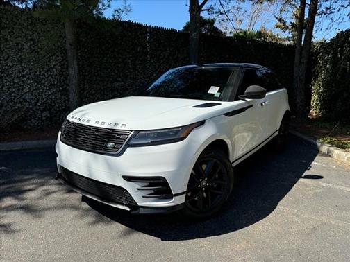 2026 Land Rover Range Rover Velar P250 SE R-Dynamic