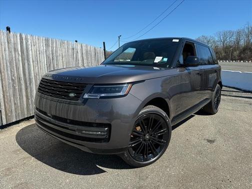 2025 Land Rover Range Rover AUTOBIO