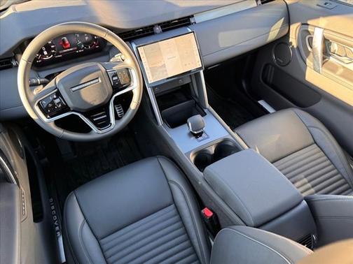 2025 Land Rover Discovery Sport Dynamic SE
