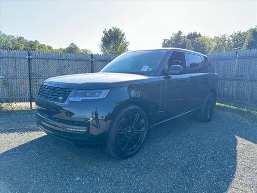 2025 Land Rover Range Rover P400 SE