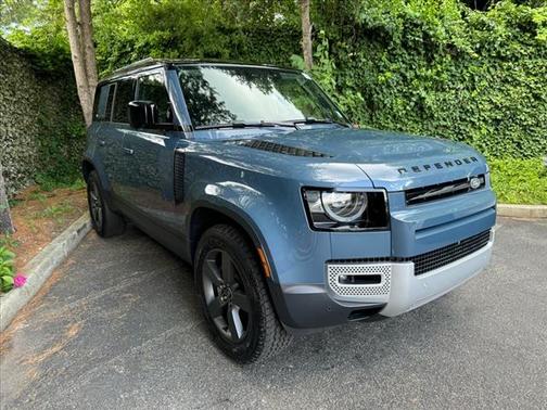 2025 Land Rover Defender P400 S