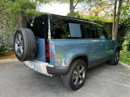 2025 Land Rover Defender P400 S