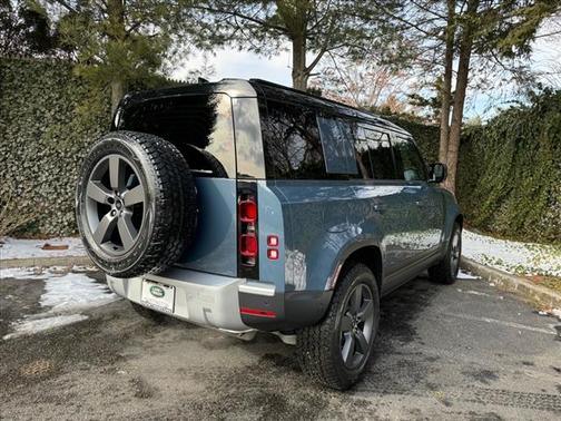 2025 Land Rover Defender P400 S