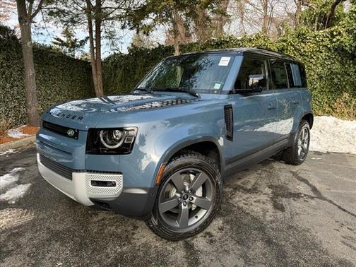 2025 Land Rover Defender P400 S