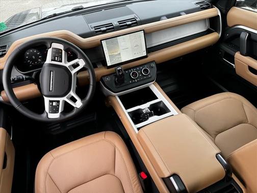 2025 Land Rover Defender P400 S