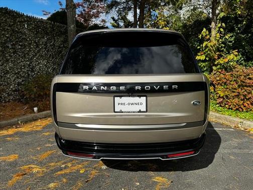 2023 Land Rover Range Rover SE LWB