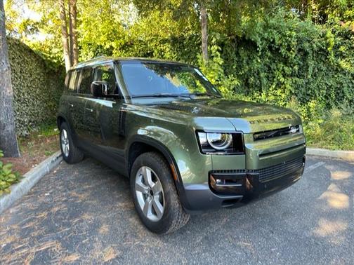 2026 Land Rover Defender 110S