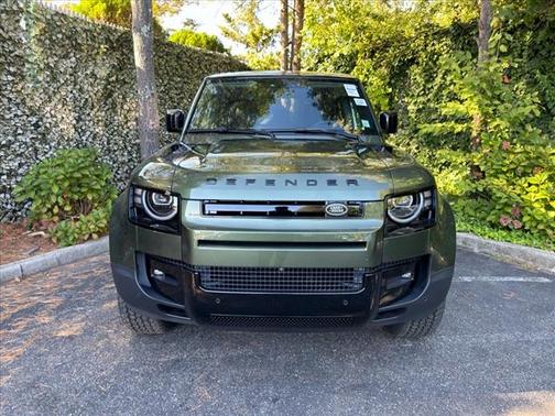 2026 Land Rover Defender 110S