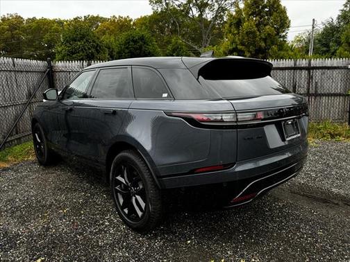 2026 Land Rover Range Rover Velar P250 SE R-Dynamic