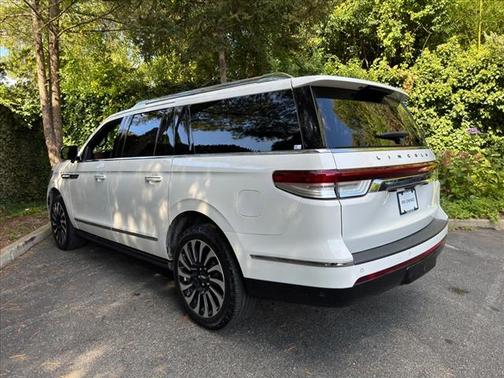 2023 Lincoln Navigator Black Label