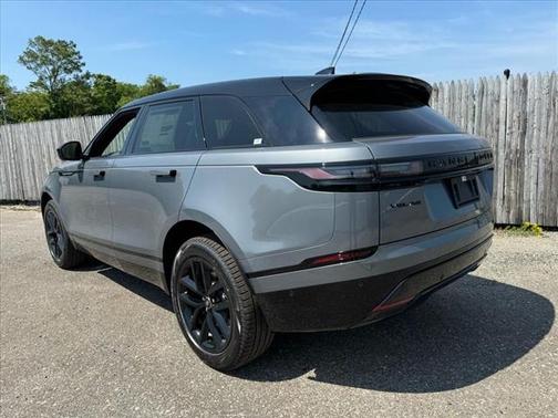 2026 Land Rover Range Rover Velar P250 SE R-Dynamic