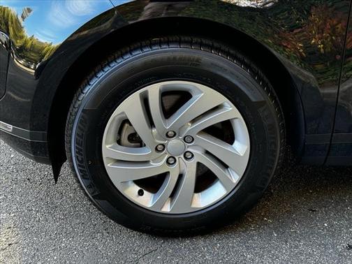 2026 Land Rover Range Rover Evoque Core S