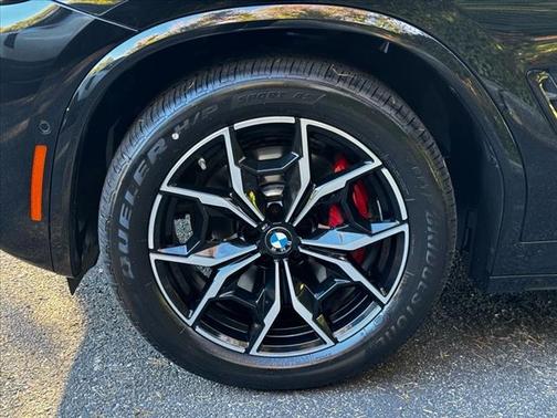 2023 BMW X4 M40i