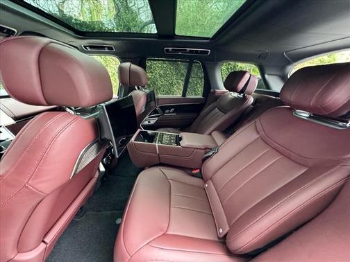 2025 Land Rover Range Rover P530 Autobiography