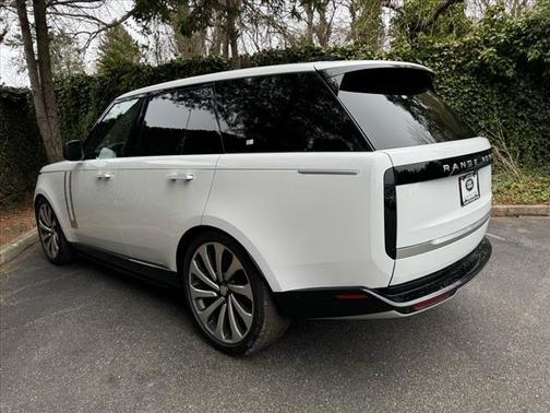 2025 Land Rover Range Rover P530 Autobiography