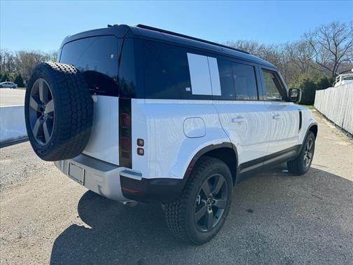 2025 Land Rover Defender P400 S