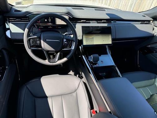 2025 Land Rover Range Rover Sport SE