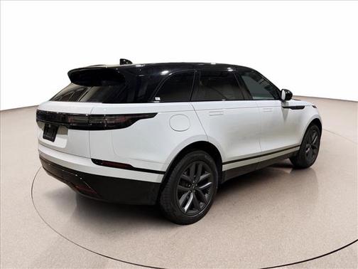 2026 Land Rover Range Rover Velar P250 SE R-Dynamic