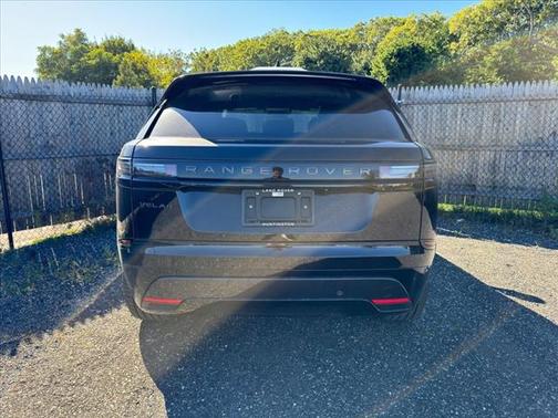 2026 Land Rover Range Rover Velar P400 Dynamic SE