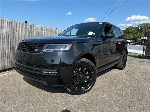 2025 Land Rover Range Rover P530 SE