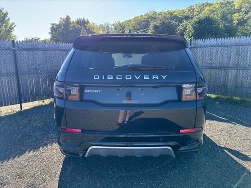 2025 Land Rover Discovery Sport S