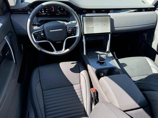 2025 Land Rover Discovery Sport S