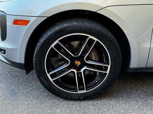 2021 Porsche Macan AWD 4dr SUV