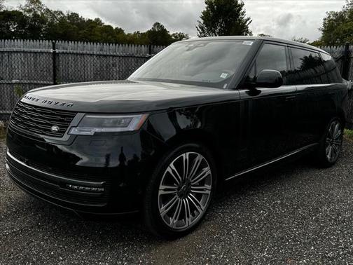 2025 Land Rover Range Rover P530 SE 7 Seat