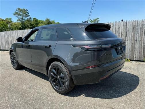 2026 Land Rover Range Rover Velar P250 SE R-Dynamic