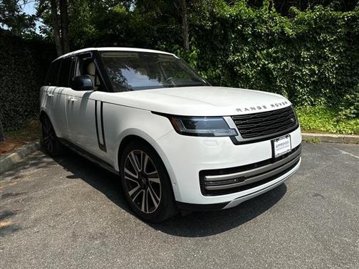 2023 Land Rover Range Rover SE