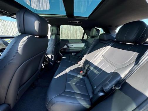 2025 Land Rover Range Rover Sport SE