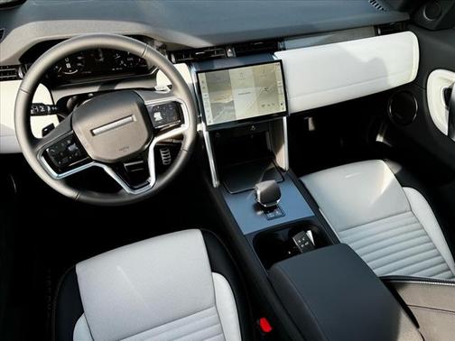 2025 Land Rover Discovery Sport Dynamic SE