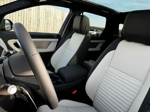 2025 Land Rover Discovery Sport Dynamic SE