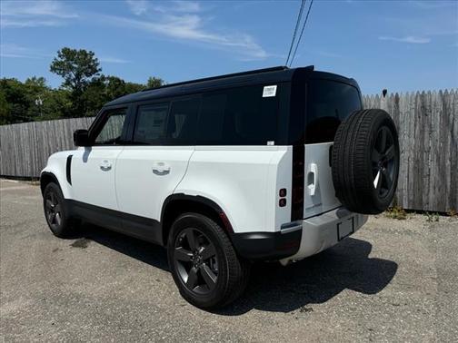 2025 Land Rover Defender P300