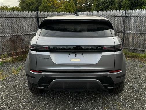 2026 Land Rover Range Rover Evoque Dynamic SE