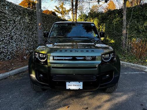 2026 Land Rover Defender 110 S