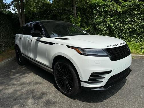 2026 Land Rover Range Rover Velar P400 Dynamic SE