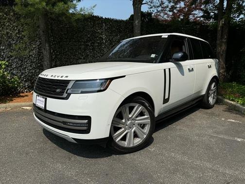 2023 Land Rover Range Rover SE