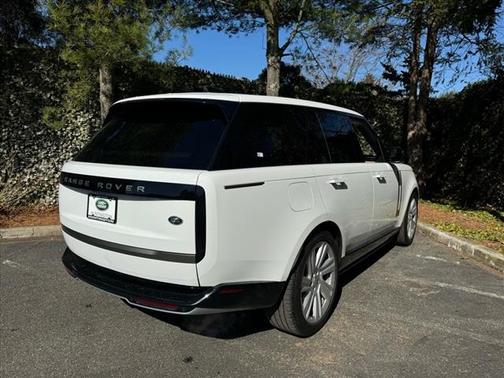2023 Land Rover Range Rover SE