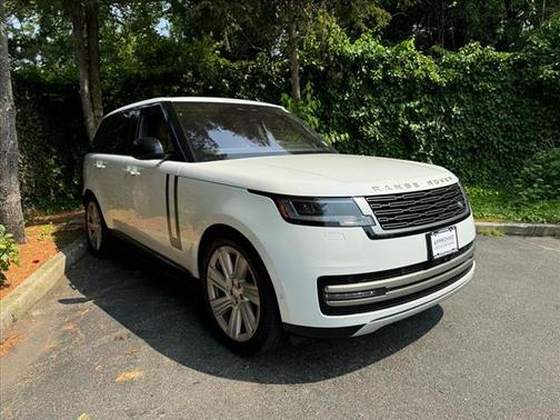 2023 Land Rover Range Rover SE