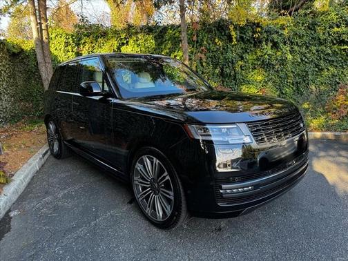 2025 Land Rover Range Rover SE