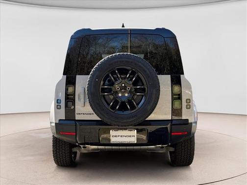 Borasco Grey 2026 Land Rover Defender P300 S