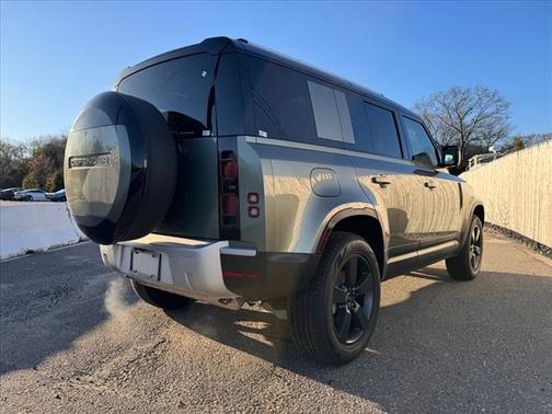 2025 Land Rover Defender P300