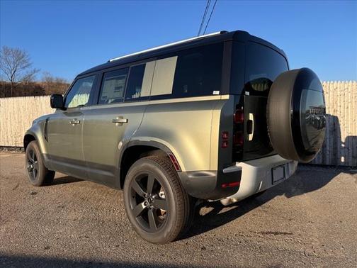 2025 Land Rover Defender P300