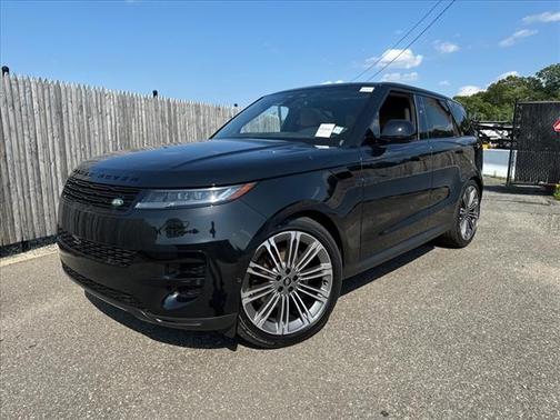 2025 Land Rover Range Rover Sport SE