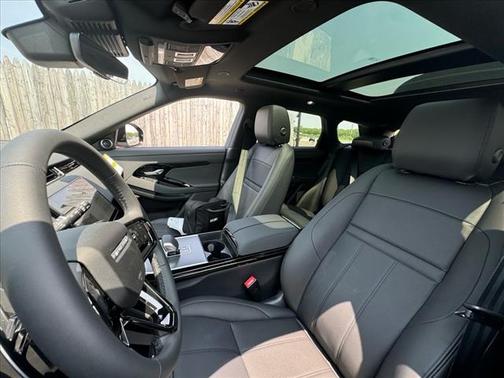 2026 Land Rover Range Rover Evoque Core S