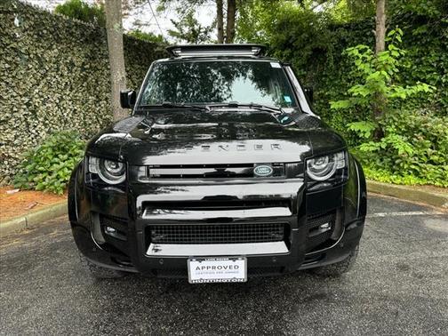 2023 Land Rover Defender 110 S